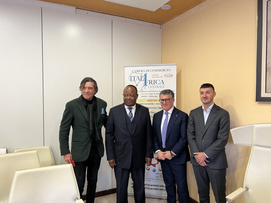 Incontro-ambasciatore_Cestari_16-11-2022_image00081